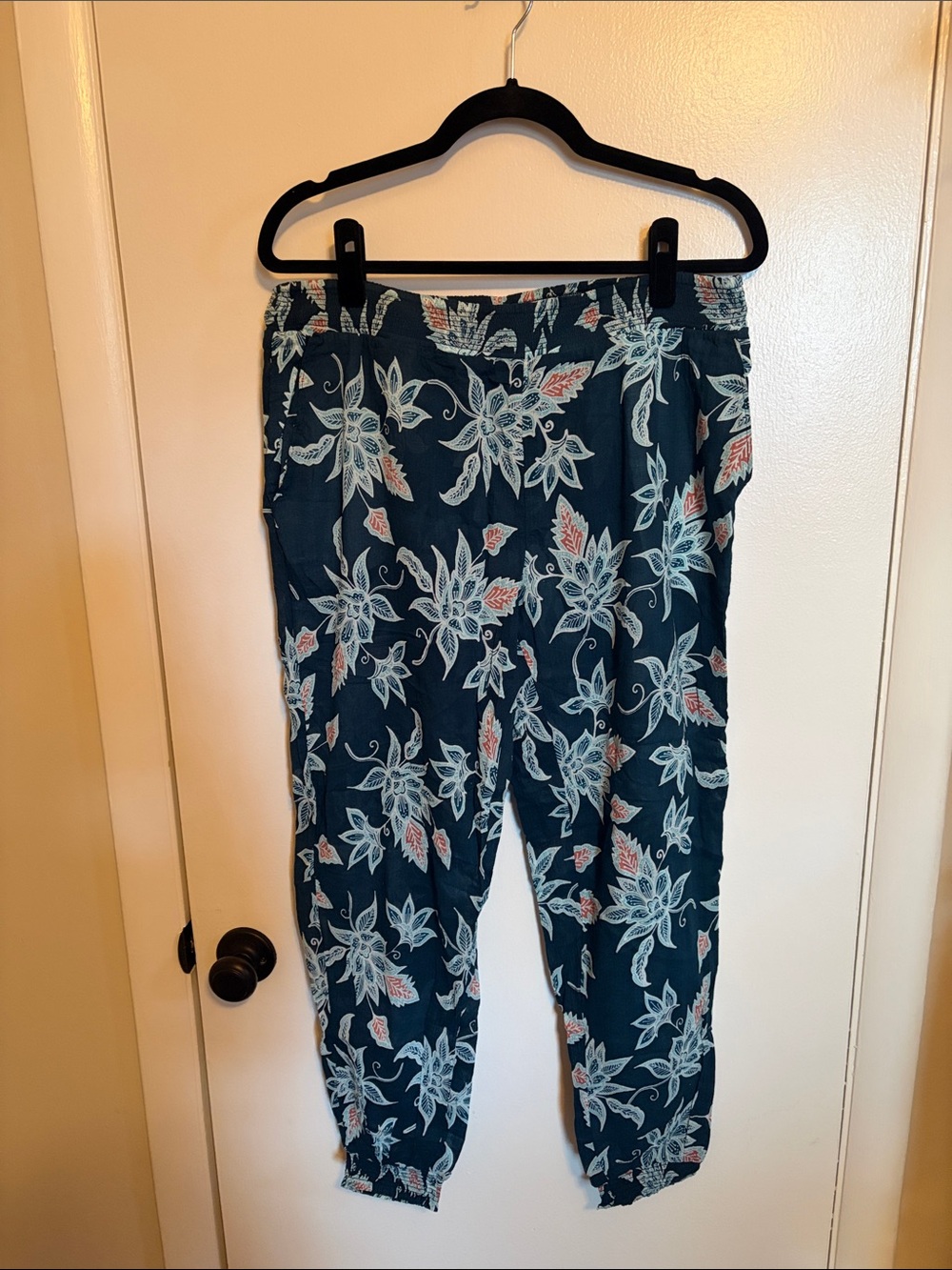 Carve Designs Navy Floral Swim Coverup Pants with Light Blue and Coral Accents
